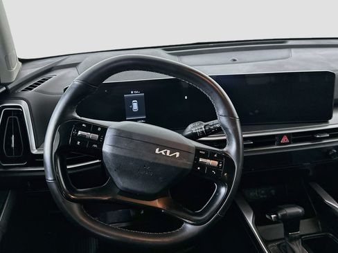 Used 2026 Kia Sorento LX FWD image 17