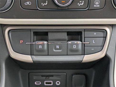 Used 2022 GMC Terrain Denali w/ Denali Premium Package image 23