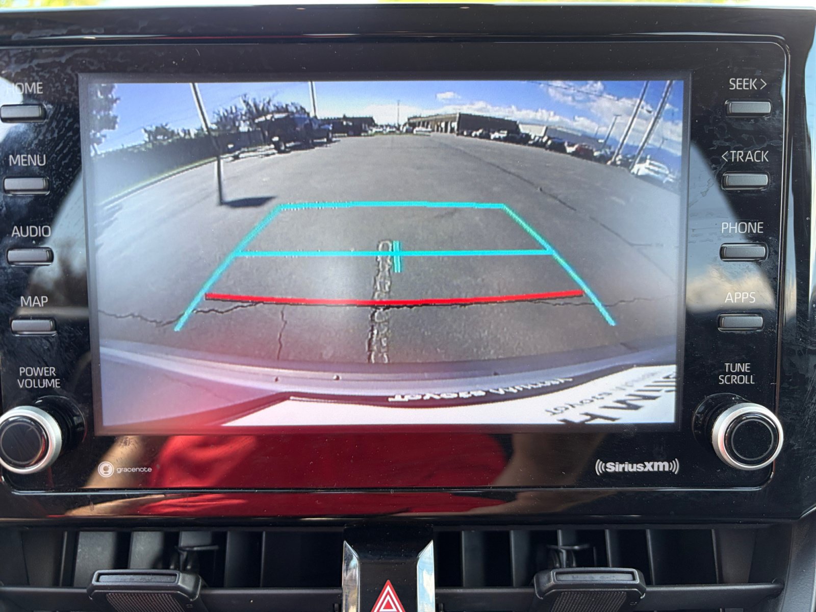 Used 2022 Toyota Corolla Cross LE AWD/4WD image 19