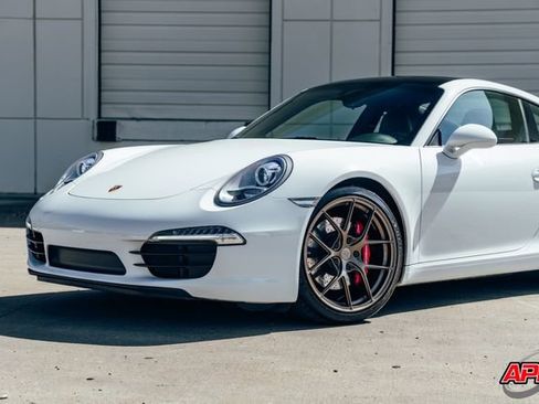 Used 2014 Porsche 911 Carrera image 38