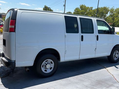 Used 2013 Chevrolet Express 2500 w/ Cold Climate Package RWD image 5