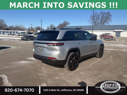 New 2026 Jeep Grand Cherokee Limited w/ Limited Altitude Package image 8