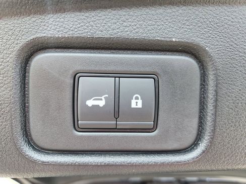 New 2026 Nissan Pathfinder SL FWD image 20