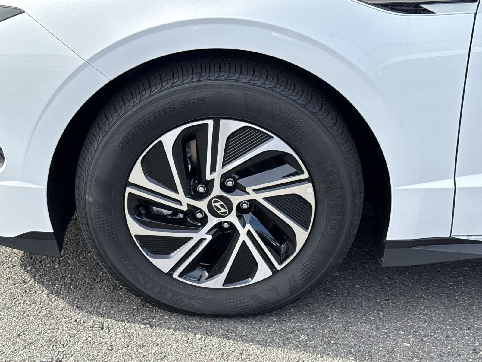 New 2026 Hyundai Sonata Blue FWD image 12