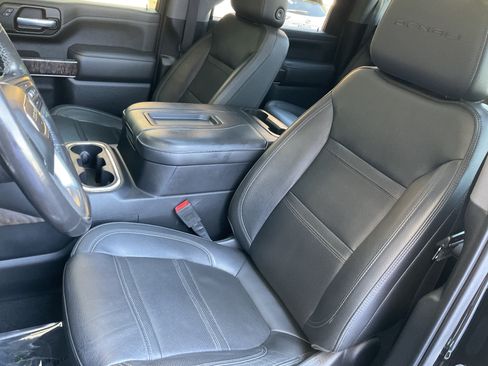 Used 2020 GMC Sierra 2500 Denali w/ Denali Ultimate Package AWD/4WD image 32