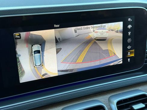 Used 2020 Mercedes-Benz GLE 450 4MATIC image 7