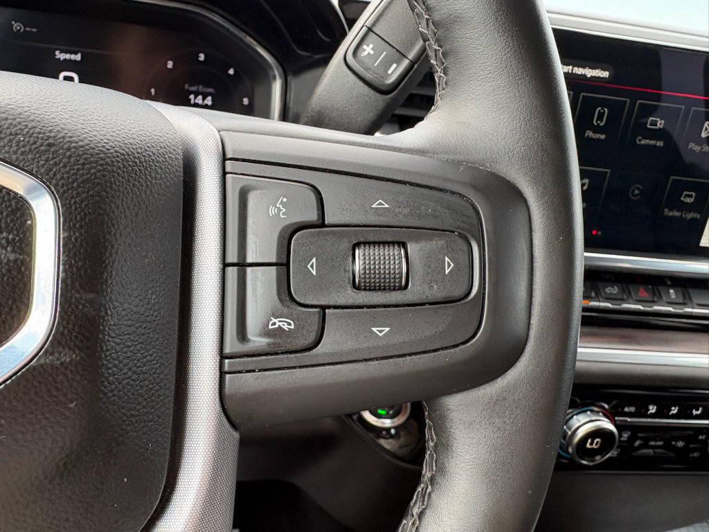 Used 2025 GMC Sierra 1500 SLT AWD/4WD image 15