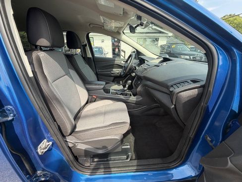 Used 2017 Ford Escape SE AWD/4WD image 22