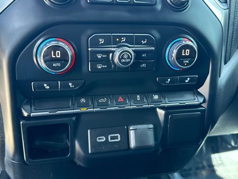 Used 2019 Chevrolet Silverado 1500 RST w/ All-Star Edition image 28