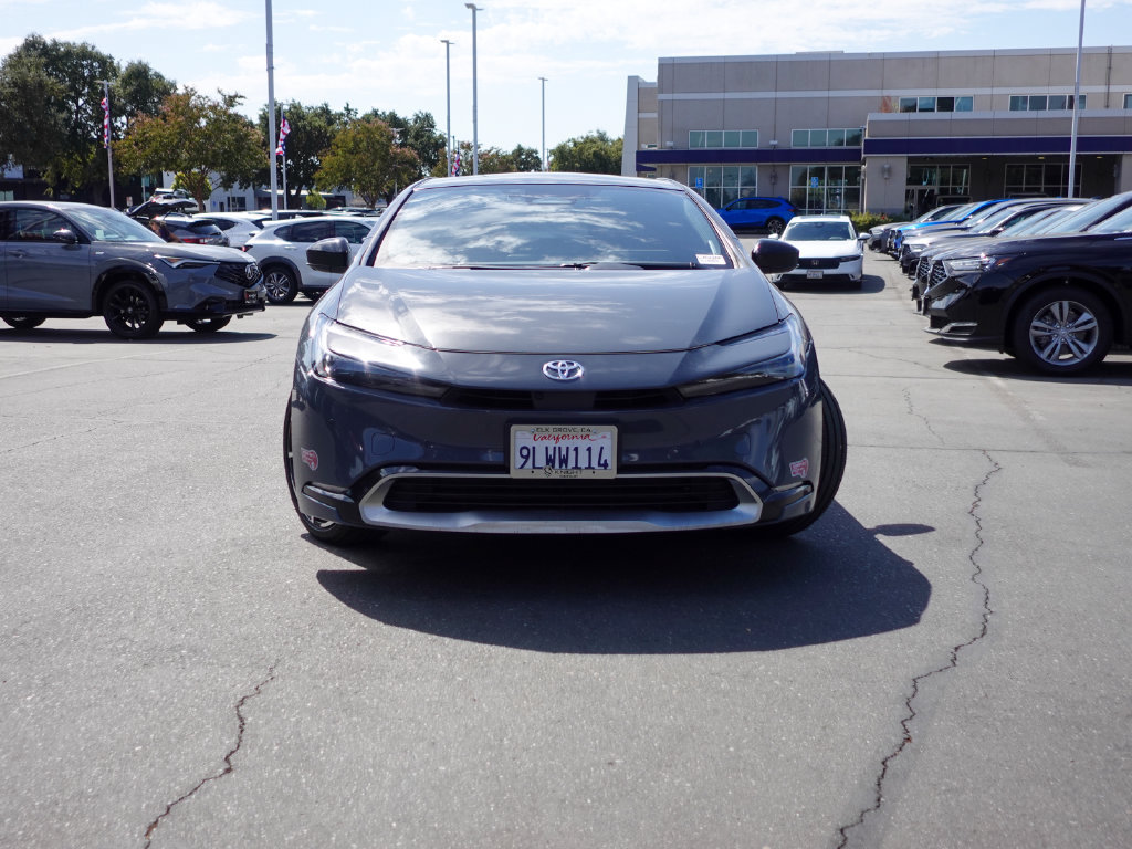 Used 2024 Toyota Prius Prime Premium w/ Advanced Technology Package FWD image 2