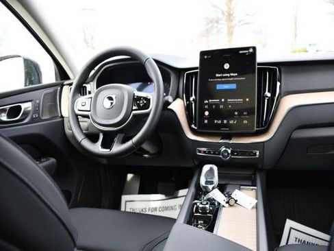 New 2026 Volvo XC60 B5 Plus w/ Protection Package Premier image 18