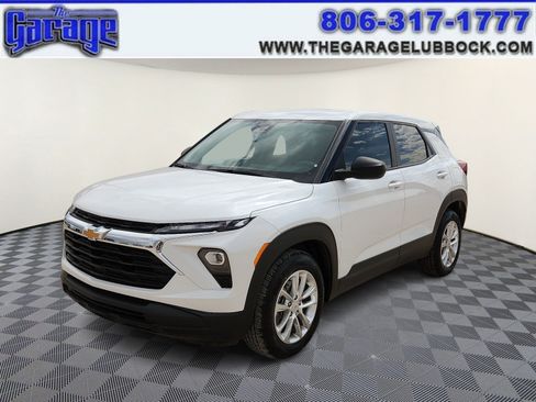 Used 2024 Chevrolet TrailBlazer LS w/ LS Convenience Package FWD image 1