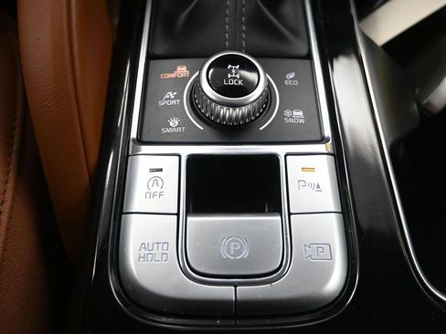 Used 2024 Kia Telluride SX X-Line image 24