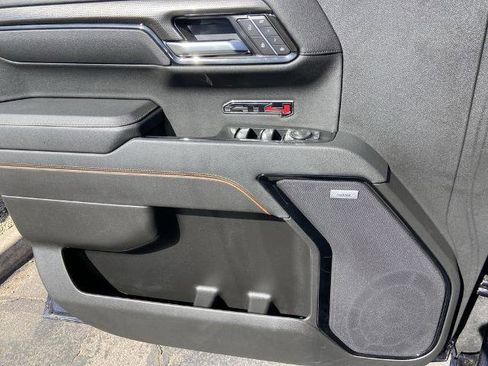 Used 2026 GMC Sierra 1500 AT4 w/ Technology Package image 19