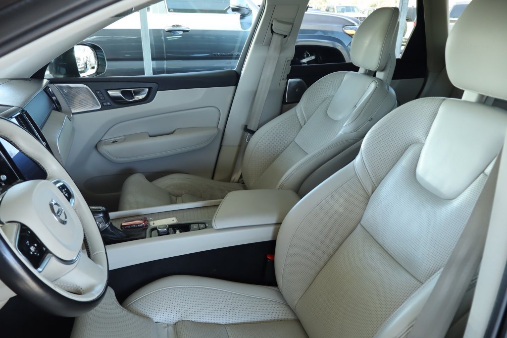 Used 2019 Volvo XC60 T6 Inscription AWD/4WD image 19