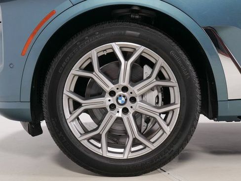 Used 2023 BMW X7 xDrive40i w/ Premium Package AWD/4WD image 36