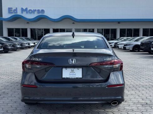 Used 2025 Honda Civic Sport image 10