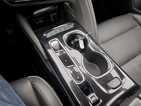 Used 2023 Buick Envision Essence image 26