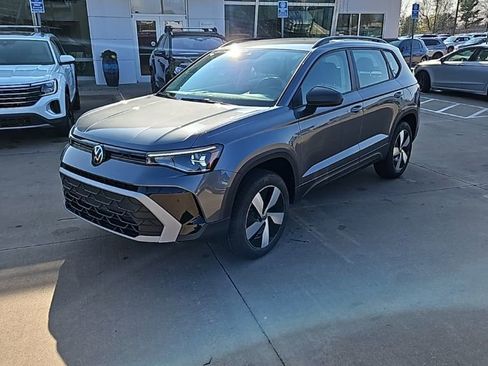 New 2026 Volkswagen Taos S AWD/4WD image 1