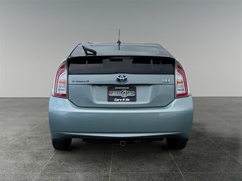 Used 2015 Toyota Prius Four FWD image 5