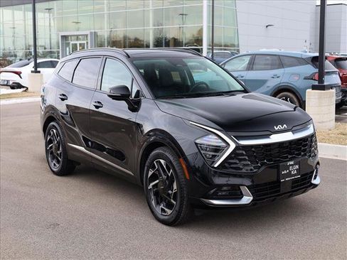 Used 2025 Kia Sportage SX image 2