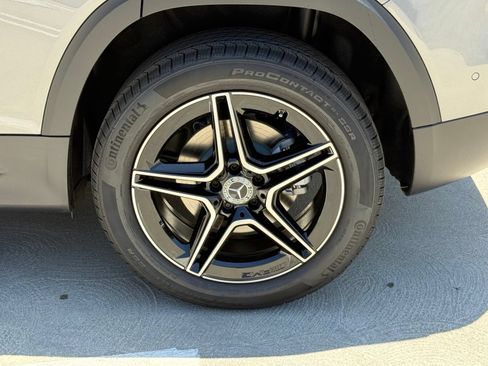 New 2026 Mercedes-Benz GLB 250 image 14