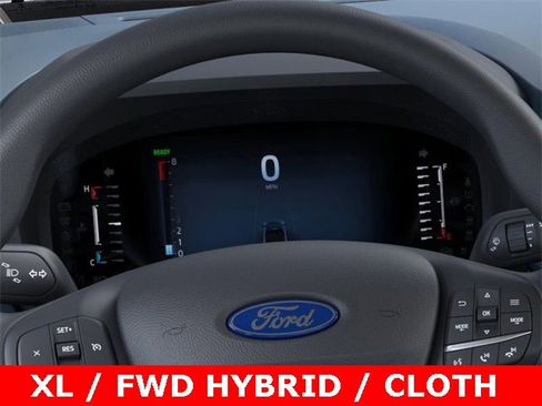 New 2025 Ford Maverick XL image 41