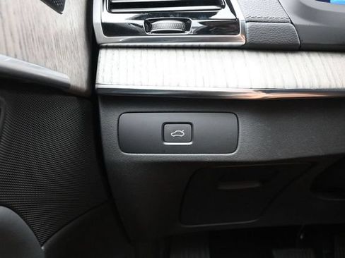 Used 2024 Volvo XC90 B6 Ultimate w/ Lounge Package AWD/4WD image 29