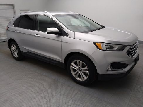 Used 2019 Ford Edge SEL w/ Equipment Group 201A FWD image 11