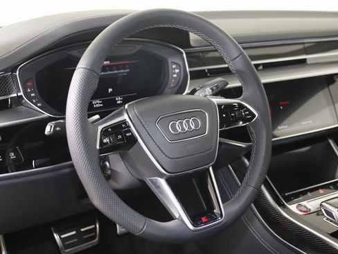 Used 2025 Audi S8 image 6