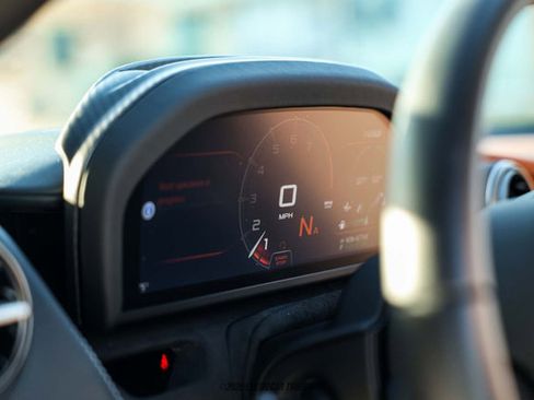 Used 2022 McLaren 720S Spider image 47