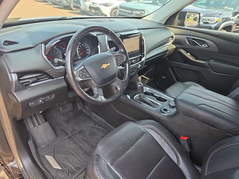 Used 2020 Chevrolet Traverse Premier w/ Redline Edition AWD/4WD image 15