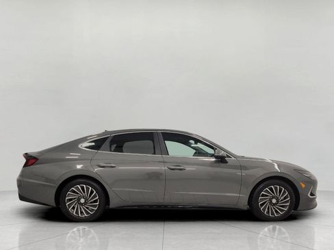 Used 2023 Hyundai Sonata Limited w/ Cargo Package image 12
