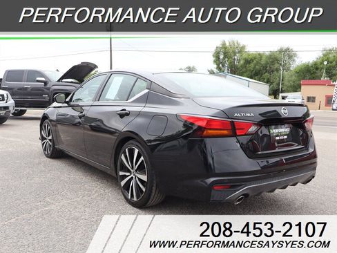 Used 2022 Nissan Altima 2.5 SR FWD image 7