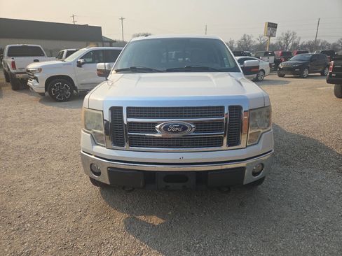 Used 2010 Ford F150 Lariat image 11