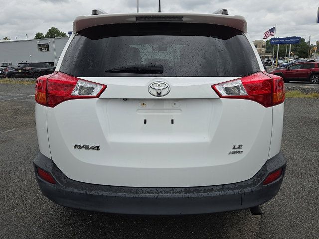 Used 2014 Toyota RAV4 LE AWD/4WD image 6