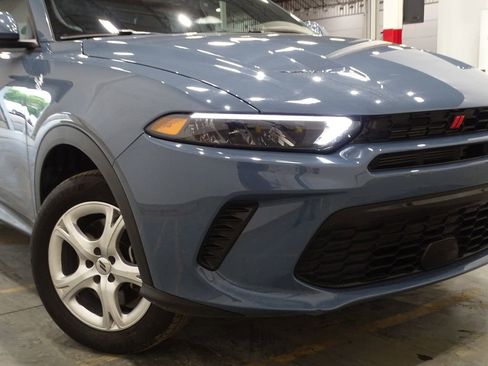 Used 2024 Dodge Hornet GT image 45