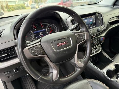 Used 2022 GMC Terrain AT4 image 23
