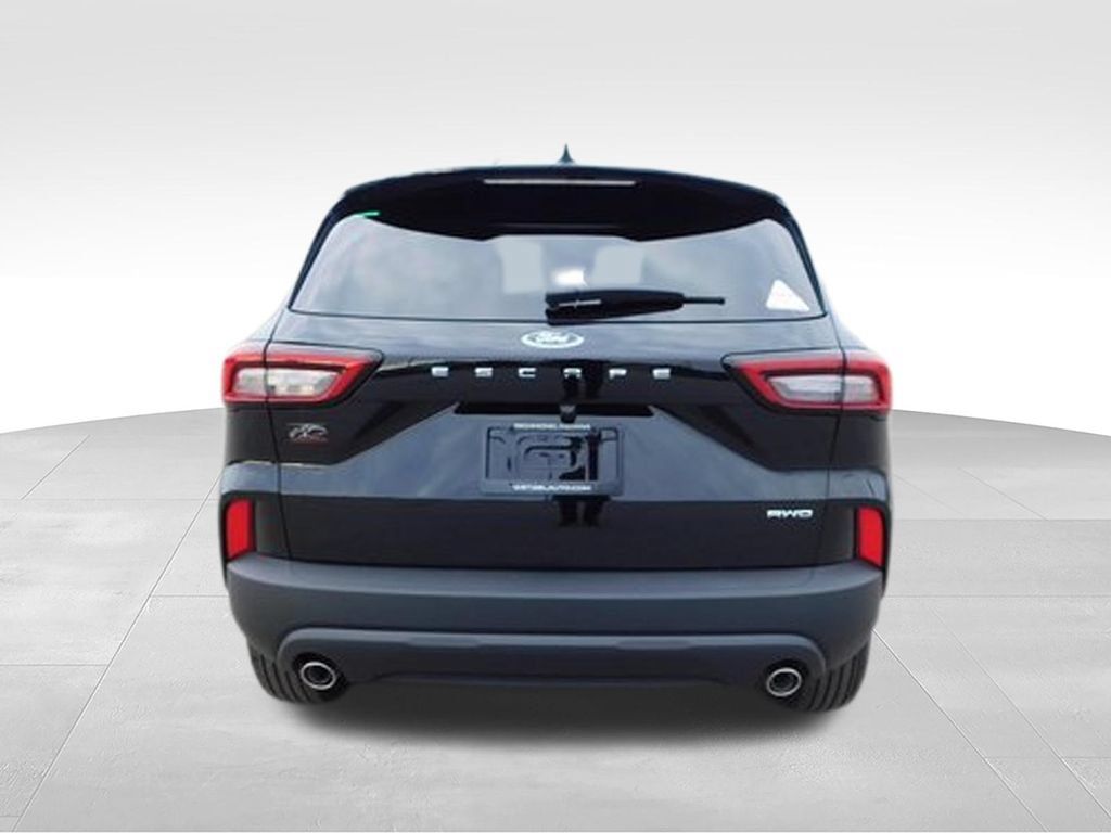 New 2026 Ford Escape ST-Line AWD/4WD image 4