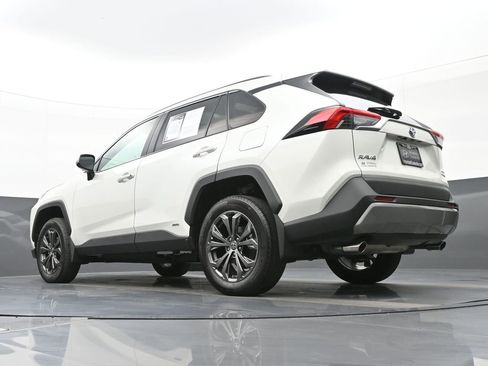 Used 2022 Toyota RAV4 Limited image 63