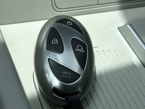 Used 2025 Hyundai Santa Fe SE FWD image 35