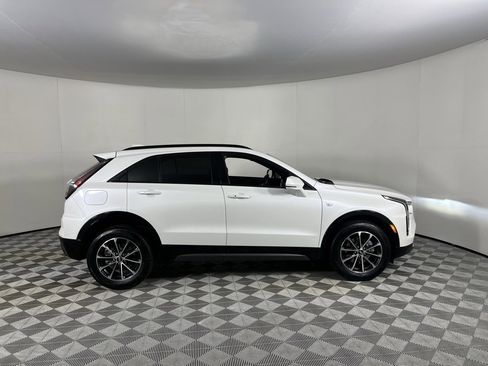 Used 2024 Cadillac XT4 Sport image 5