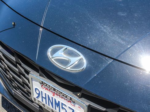 Used 2023 Hyundai Elantra SEL w/ Convenience Package FWD image 14