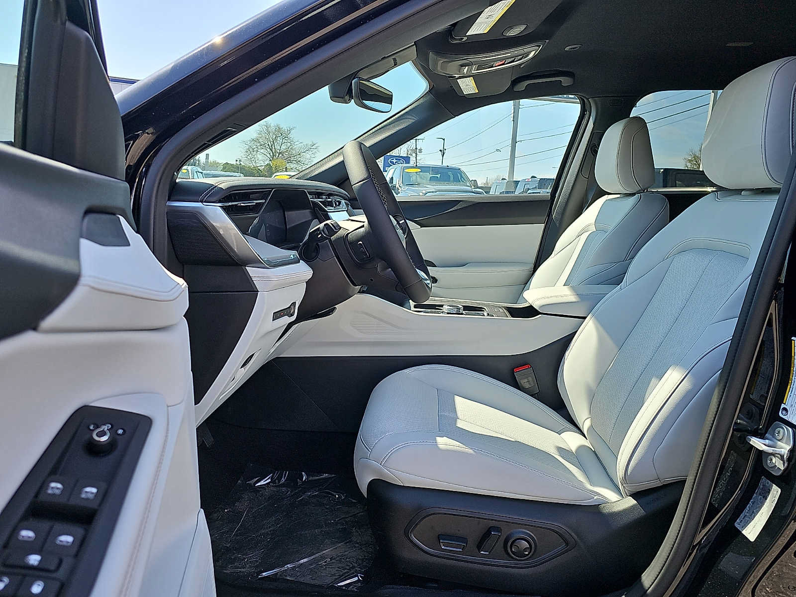 New 2026 Jeep Cherokee Limited AWD/4WD image 9