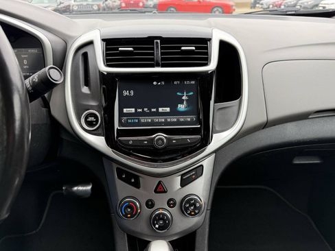 Used 2017 Chevrolet Sonic Premier FWD image 8