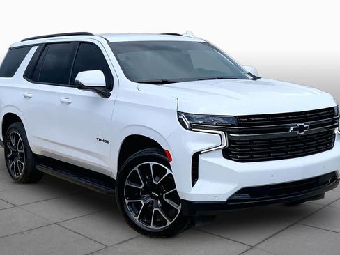 Used 2022 Chevrolet Tahoe RST w/ Luxury Package RWD image 3