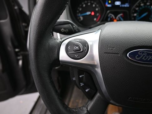 Used 2014 Ford Focus Titanium FWD image 29