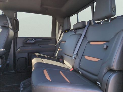 New 2026 GMC Sierra 2500 AT4 w/ AT4 Premium Plus Package image 29