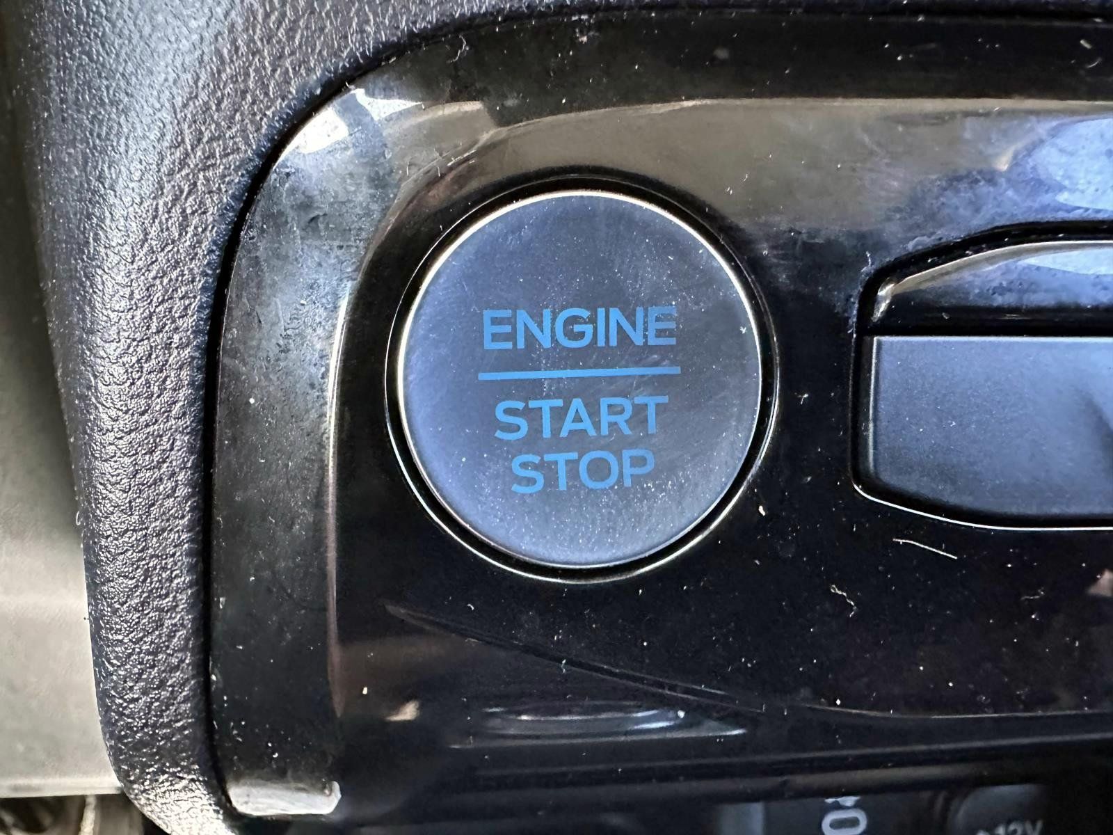 Used 2025 Ford Escape Active w/ Tech Pack #1 AWD/4WD image 22