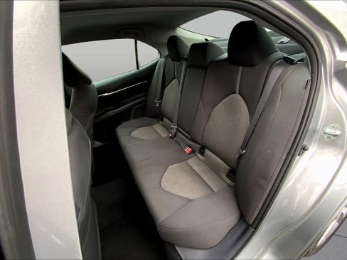 Used 2024 Toyota Camry LE FWD image 18